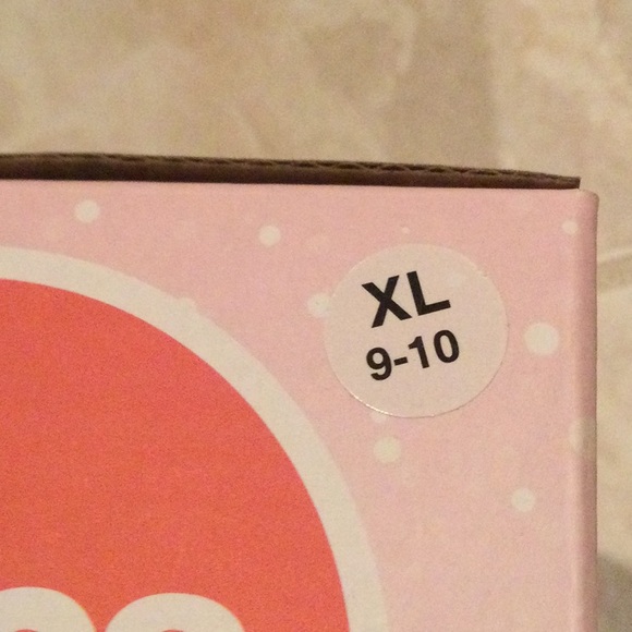 New totes Memory foam slippers for women - Picture 5 of 6